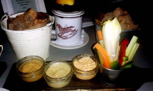 11210253_10205449826943276_877933339_n